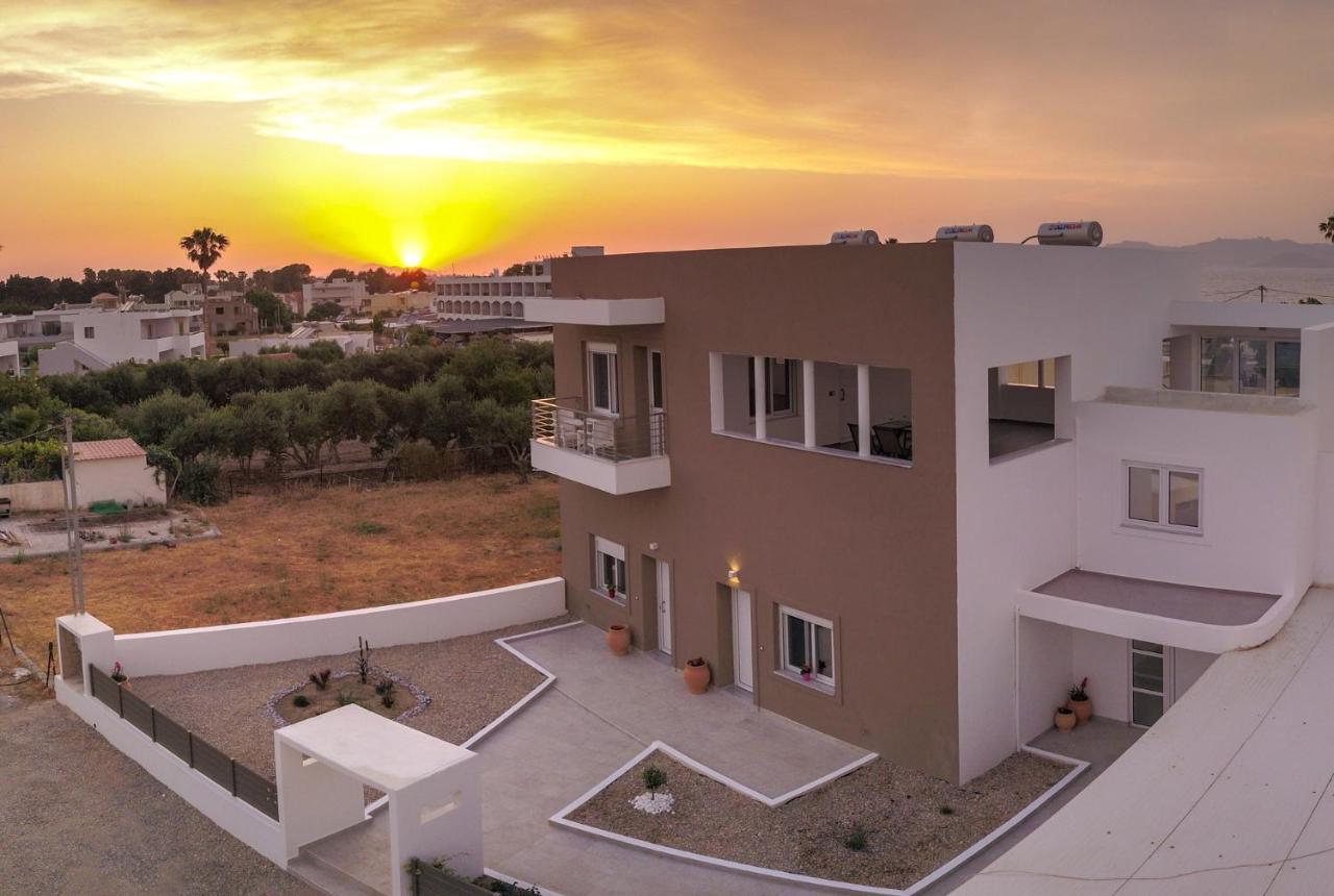 On The Breeze 1 Apartment Kos Town Ngoại thất bức ảnh